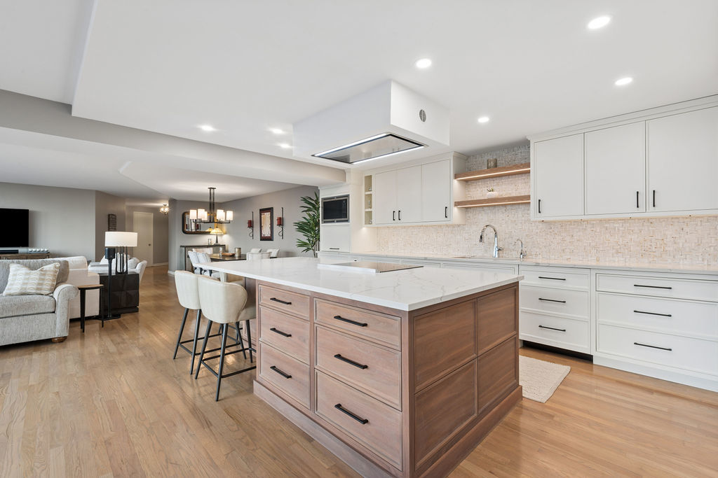 505 N Lake Shore Drive 6801 Property Photo 10
