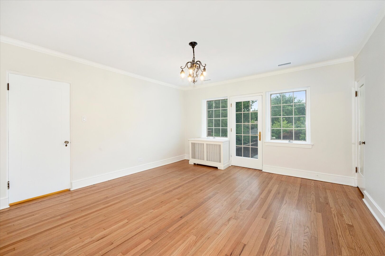 1123 Ashland Avenue Property Photo 43
