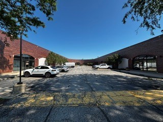 1910 E Devon Avenue Property Photo 1