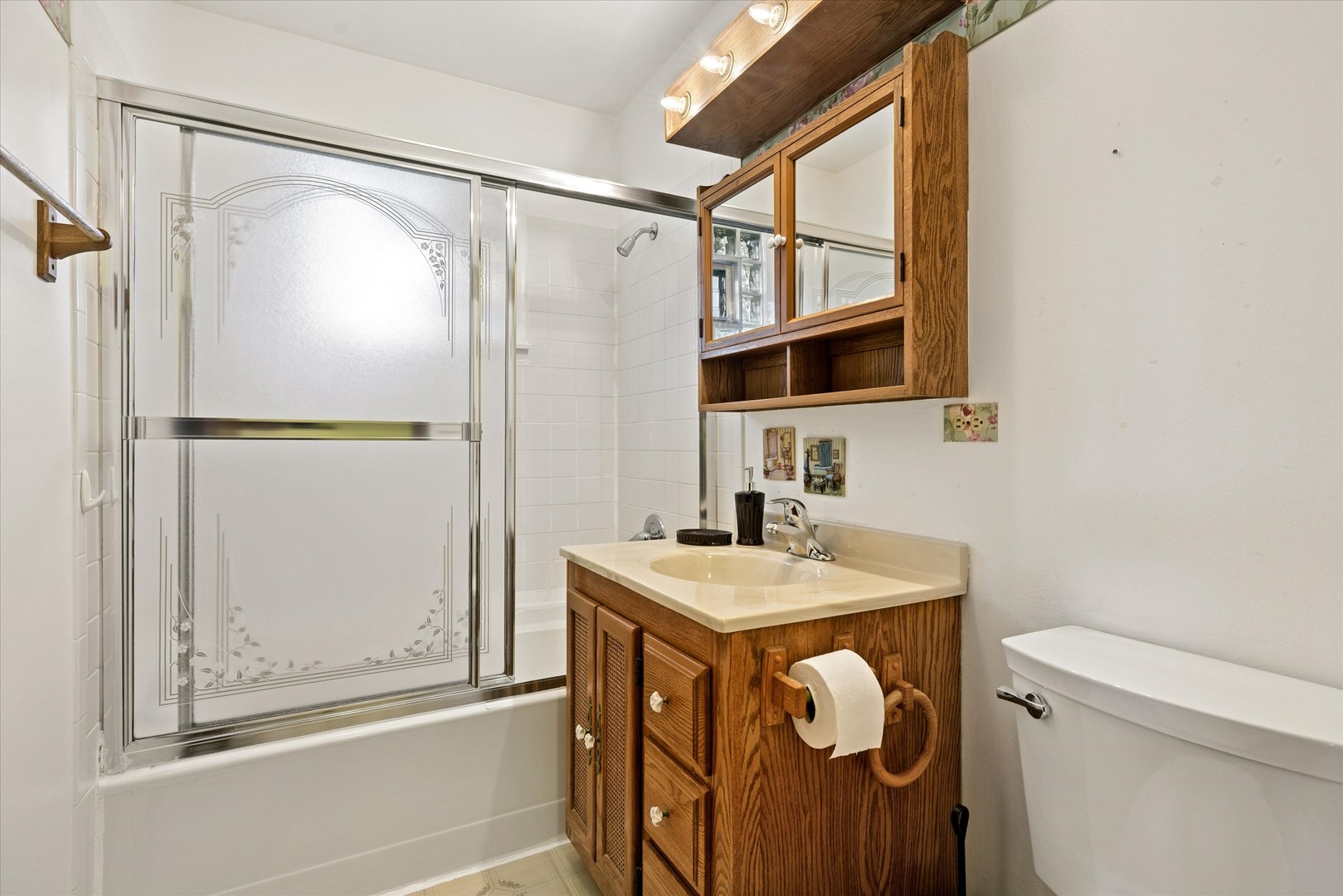 1631 N Oak Avenue Property Photo 7