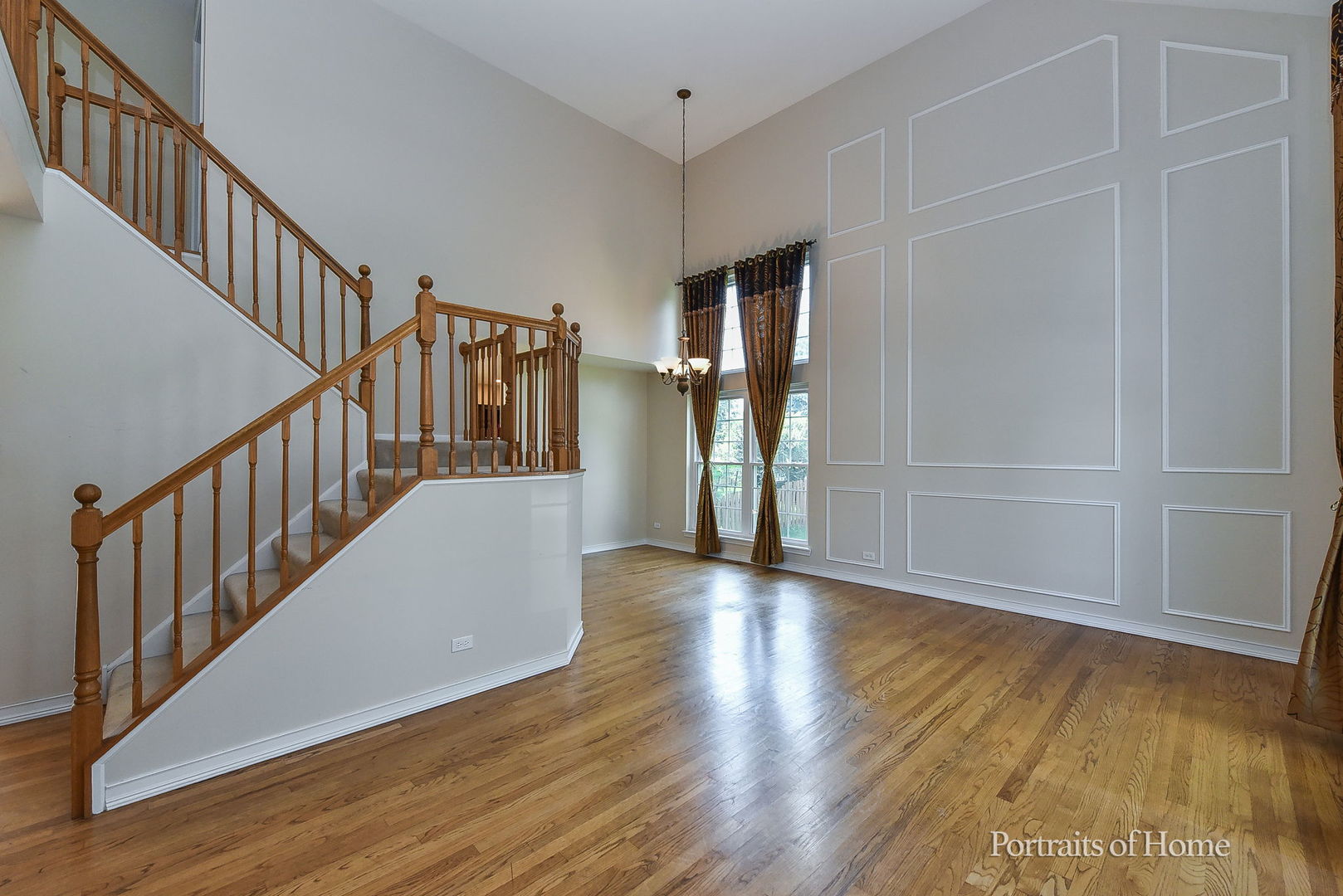1302 Dunbarton Drive Property Photo 2