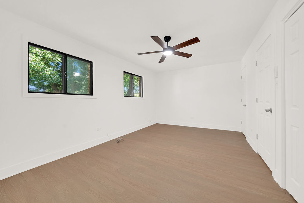 9117 S Brandon Avenue Property Photo 14