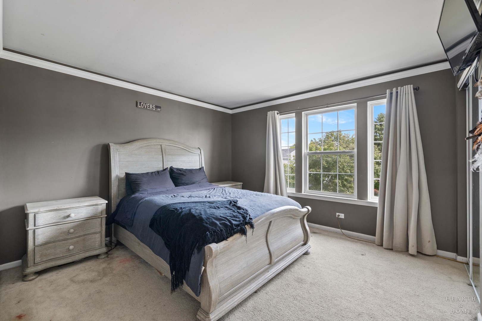 521 Winslow Way Property Photo 35