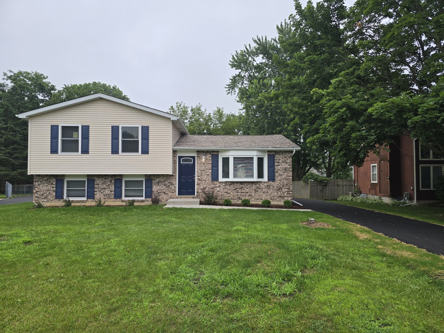 38355 N North Shore Avenue Property Photo 1