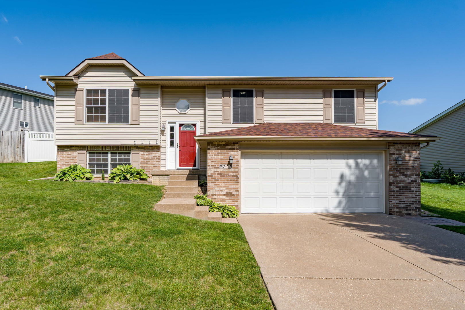 5343 Hillandale Road Property Photo 1