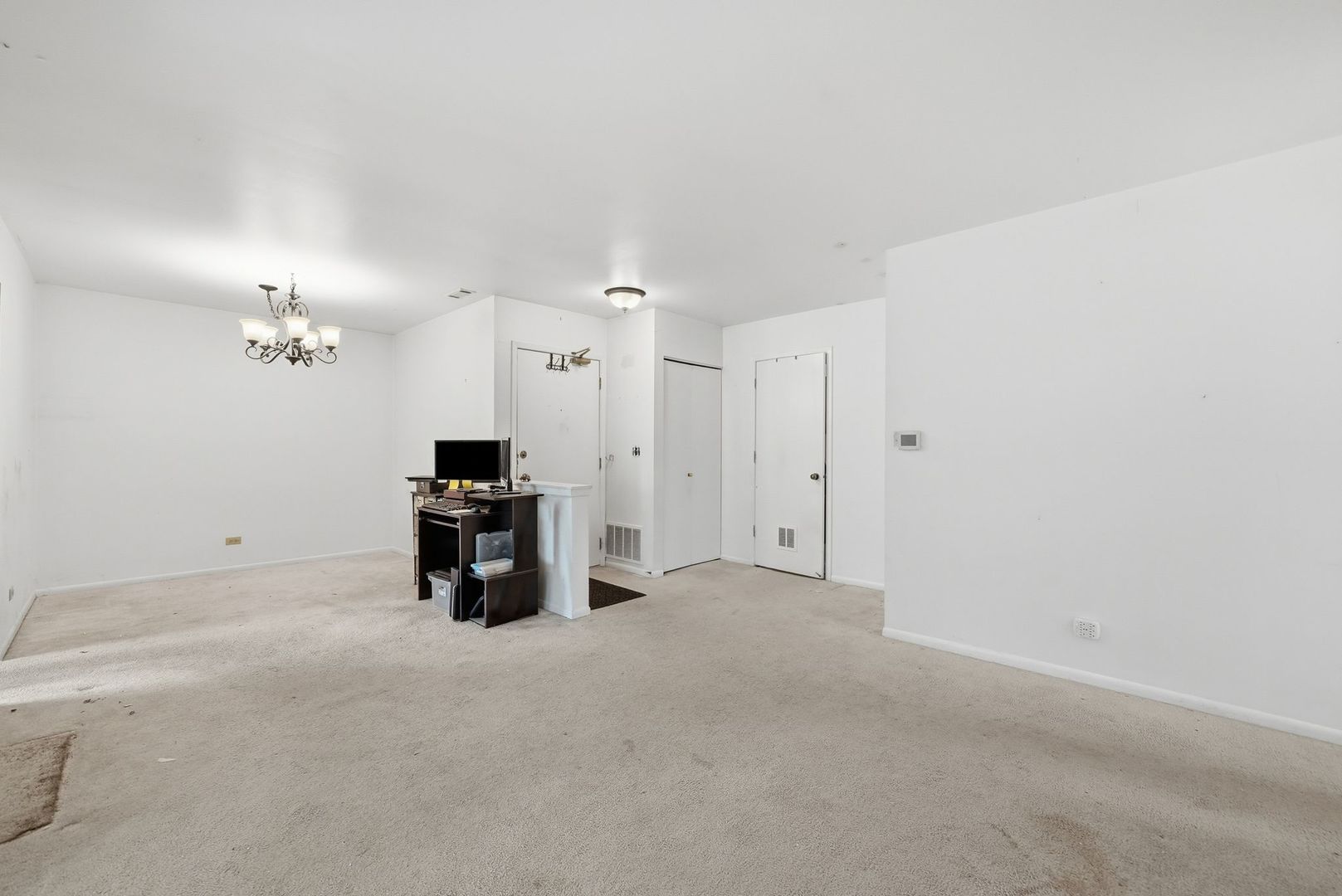 6224 Trinity Drive 2a Property Photo 7