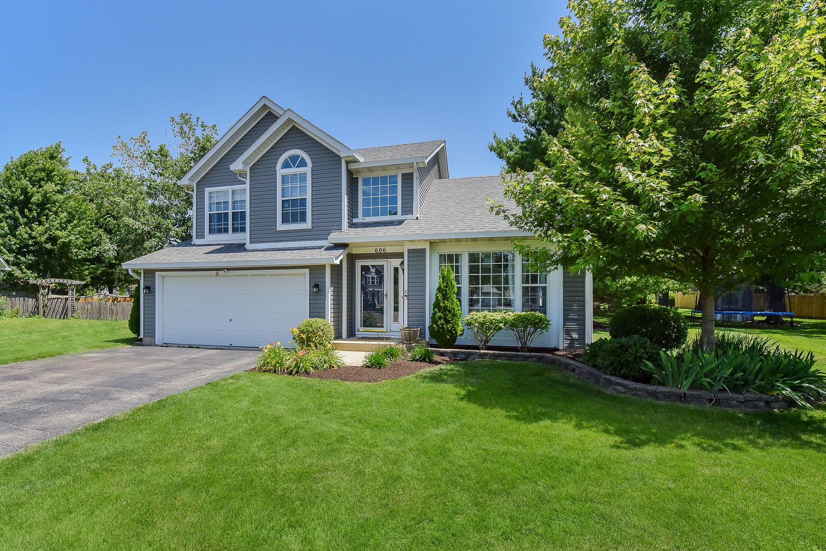 606 Berkshire Court Property Photo 10