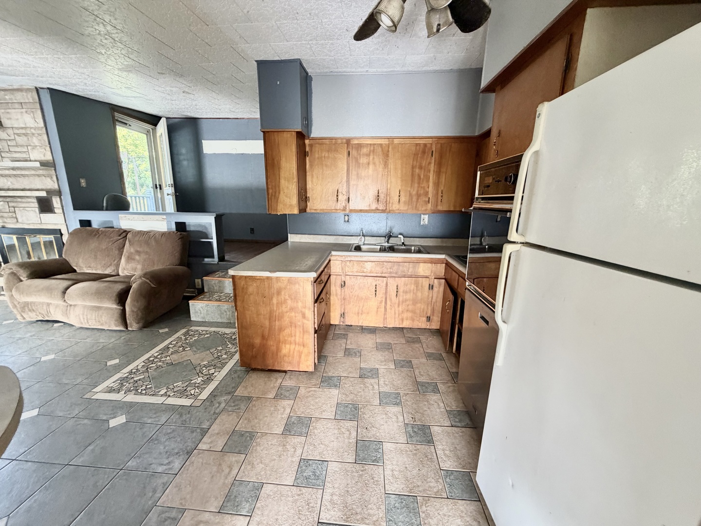 1708 Moonglow Road Property Photo 3