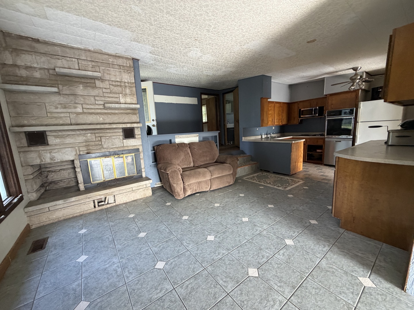 1708 Moonglow Road Property Photo 4
