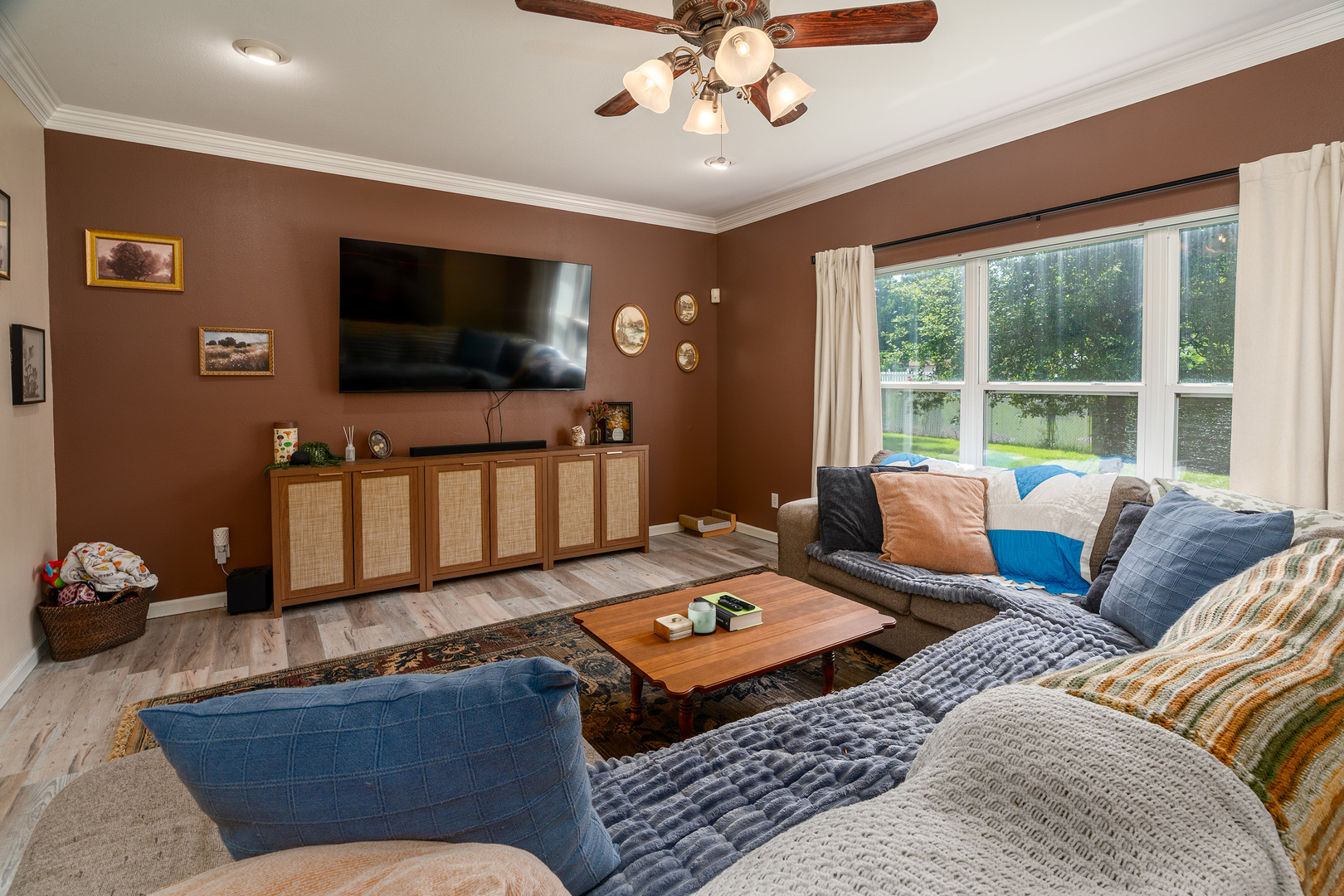 36 Edgewood Lane Property Photo 11