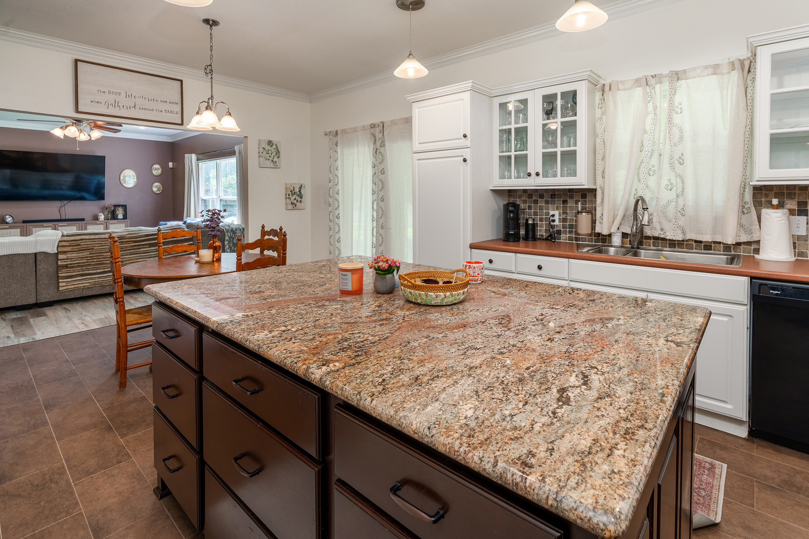 36 Edgewood Lane Property Photo 18