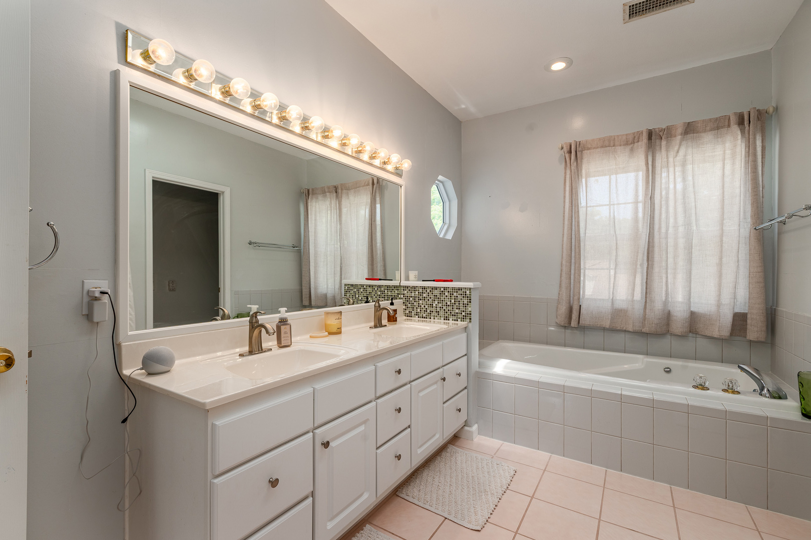 36 Edgewood Lane Property Photo 26