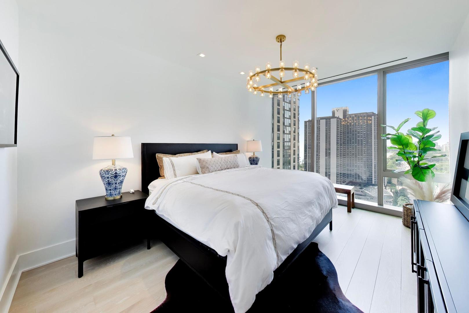 363 E Wacker Drive 1405 Property Photo 12