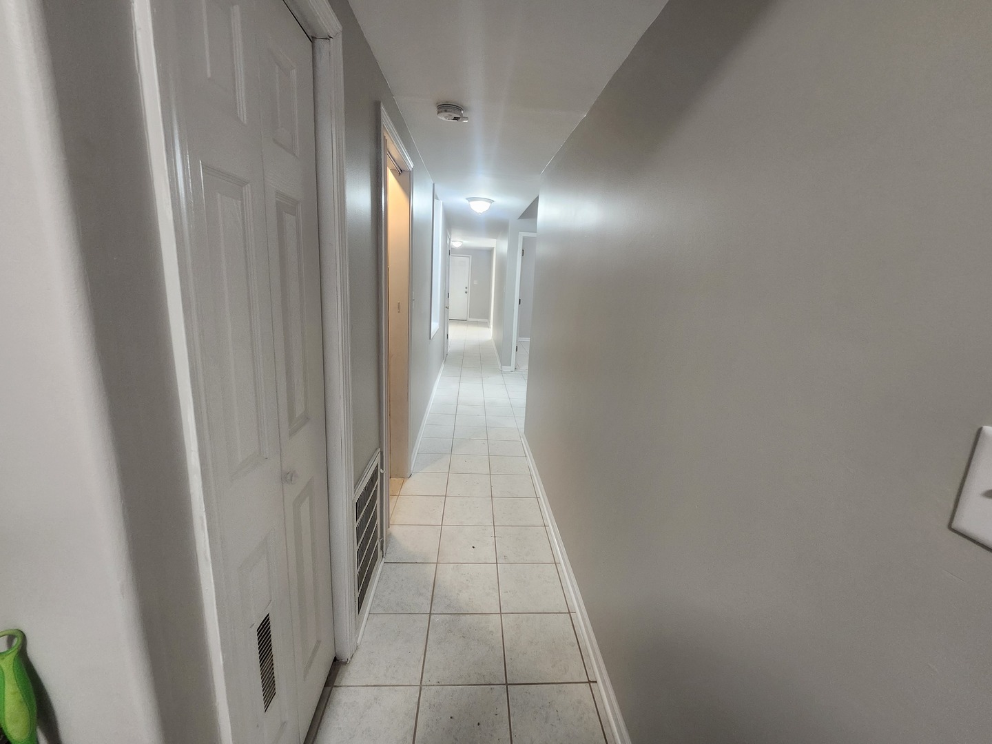 4807 S Wabash Avenue Garden Property Photo 4