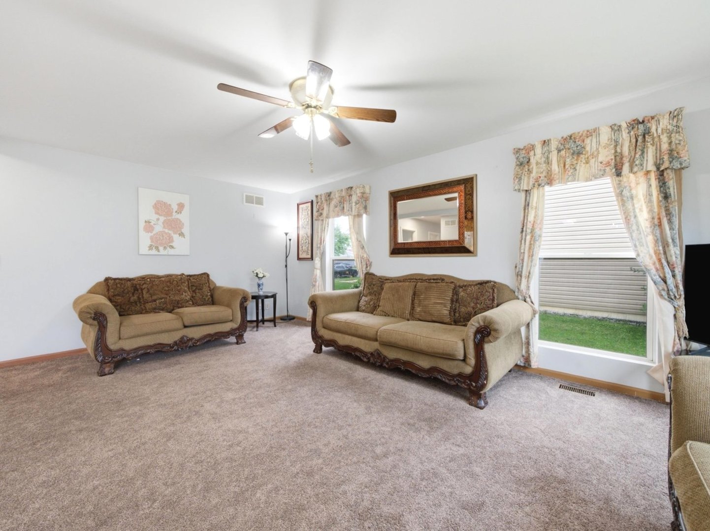 601 Greystone Lane Property Photo 19