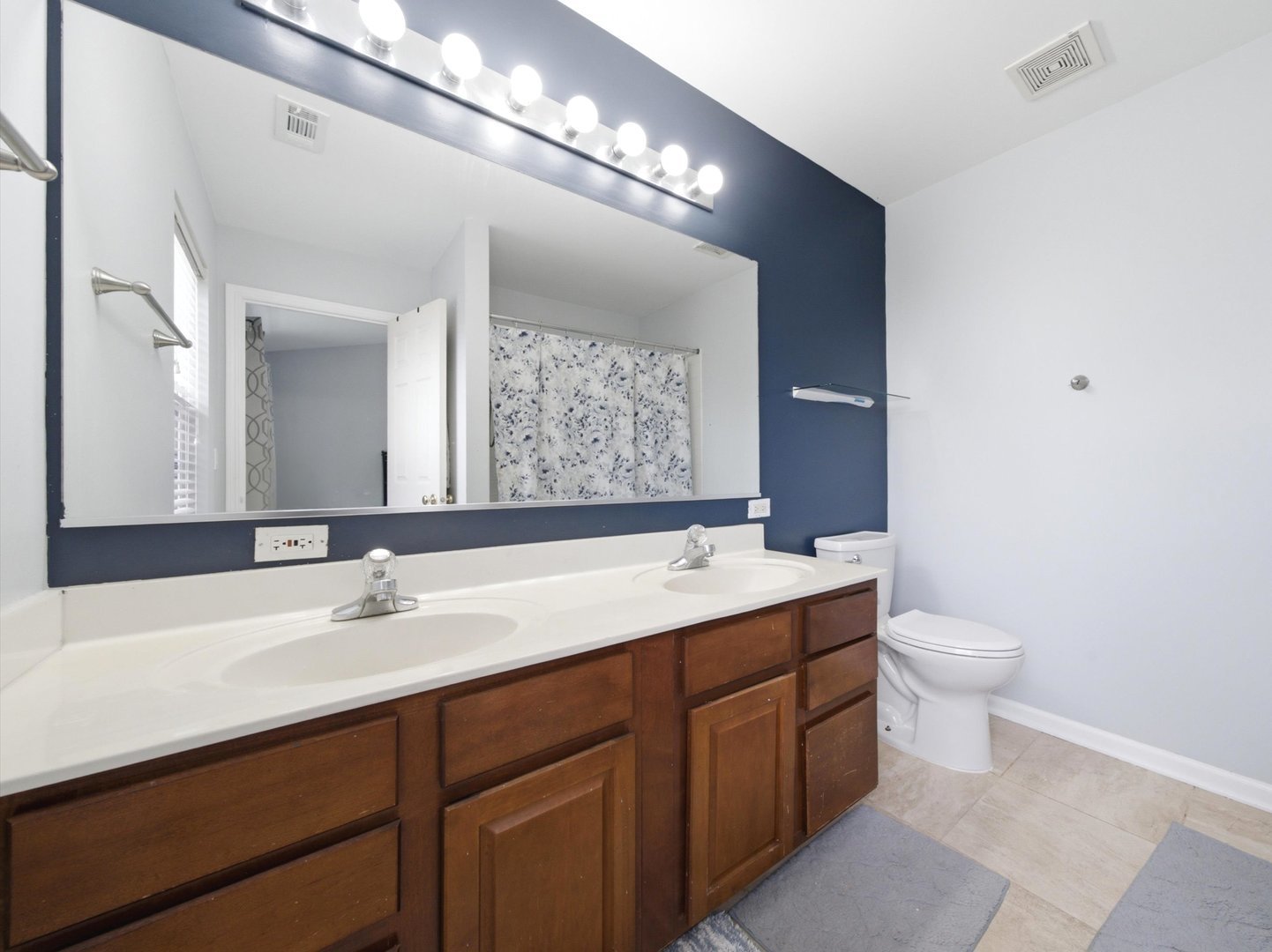 601 Greystone Lane Property Photo 31
