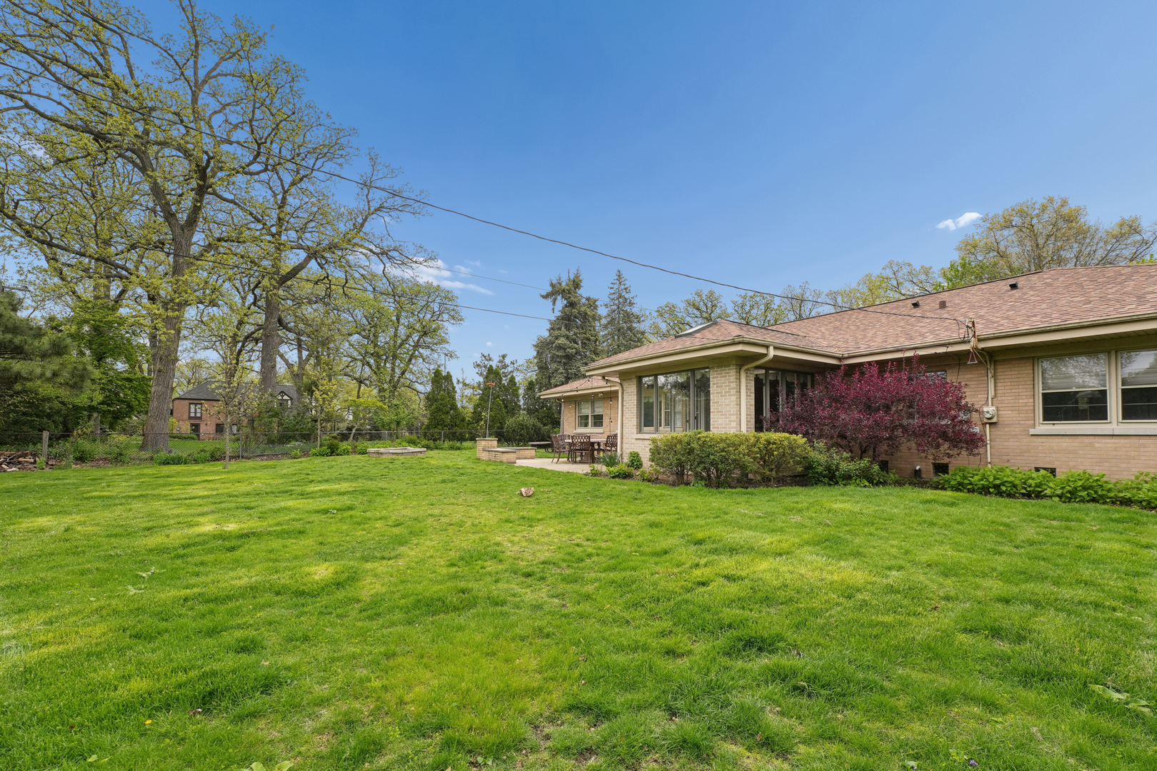 459 E Ridge Avenue Property Photo 25