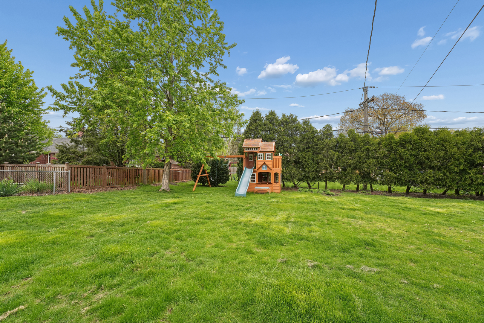 459 E Ridge Avenue Property Photo 26