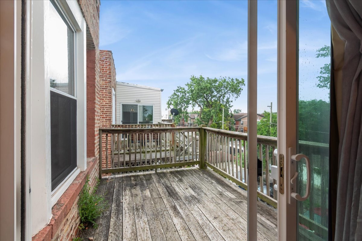 4220 S Champlain Avenue 3s Property Photo 13