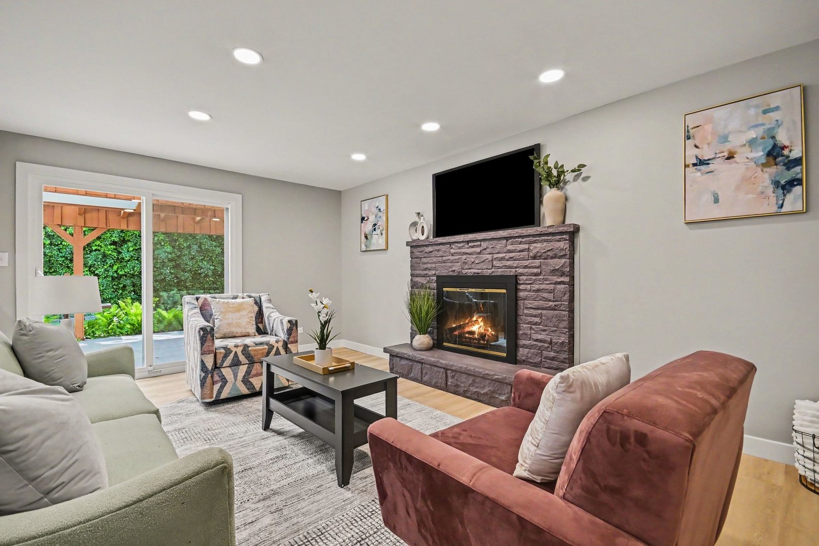 1504 Pfingsten Road Property Photo 14