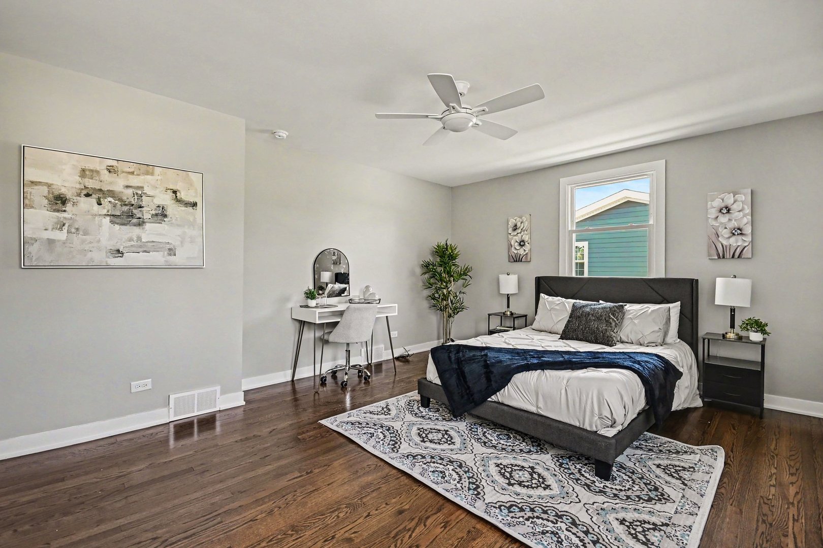 1504 Pfingsten Road Property Photo 34