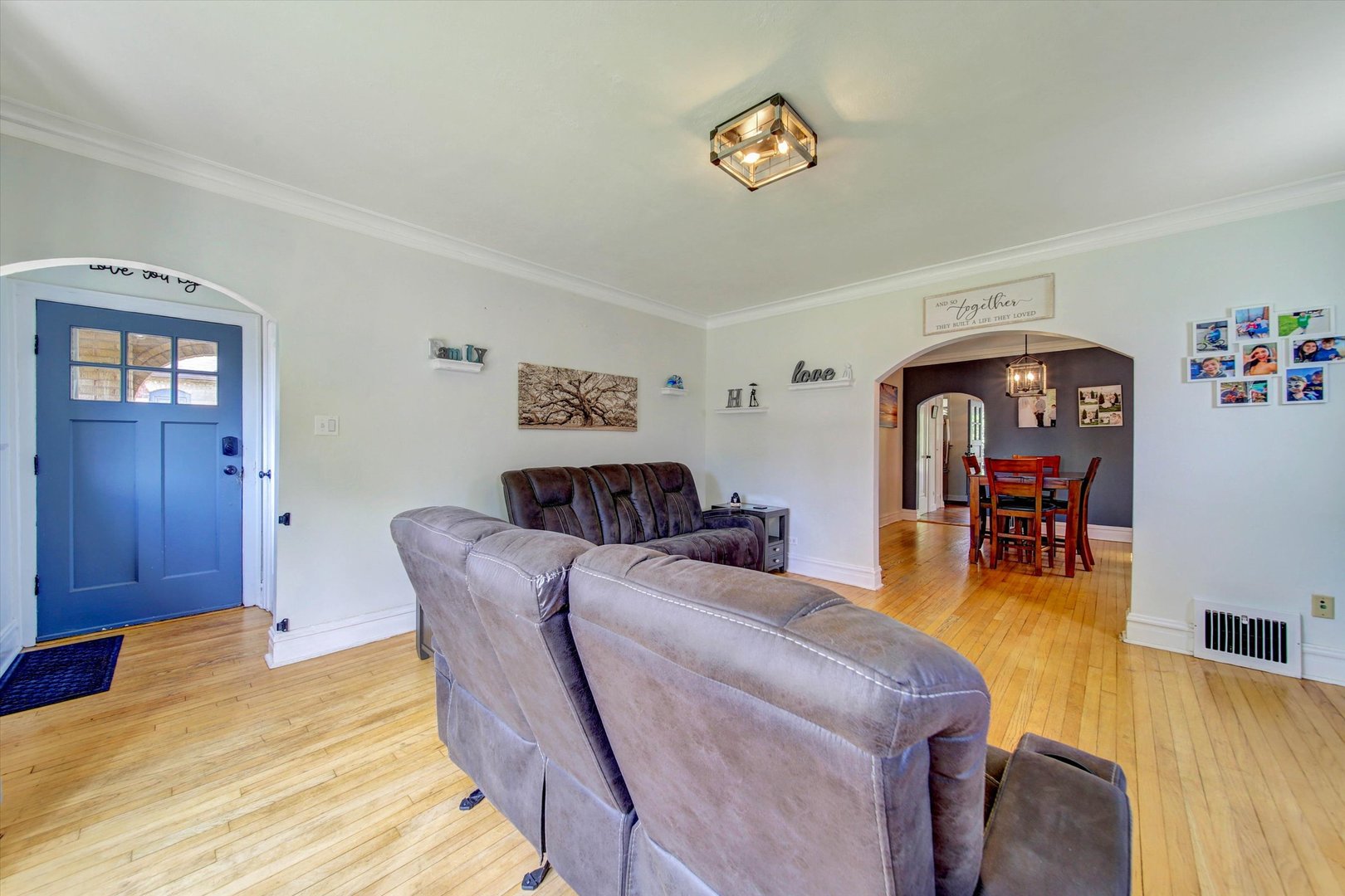 655 Albert Street Property Photo 3