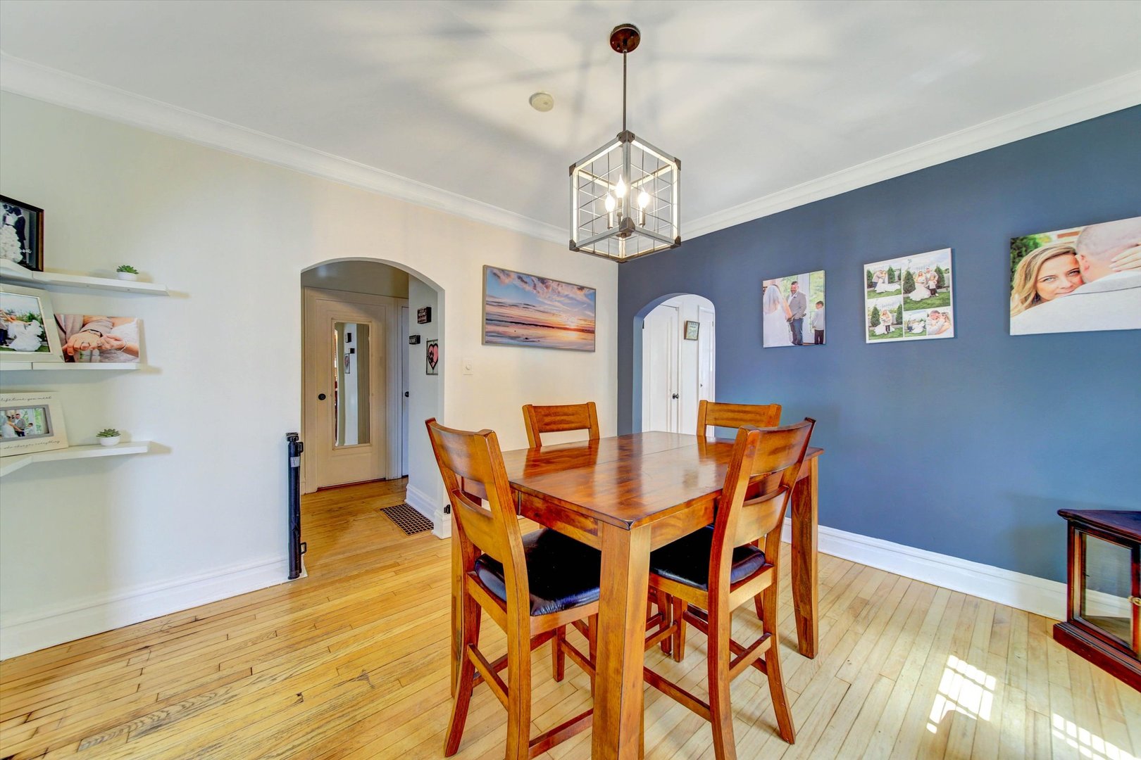 655 Albert Street Property Photo 8