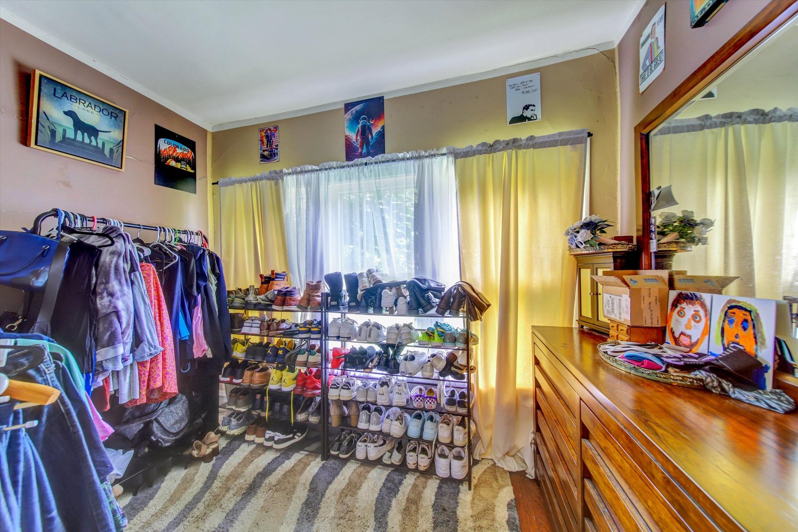 655 Albert Street Property Photo 18