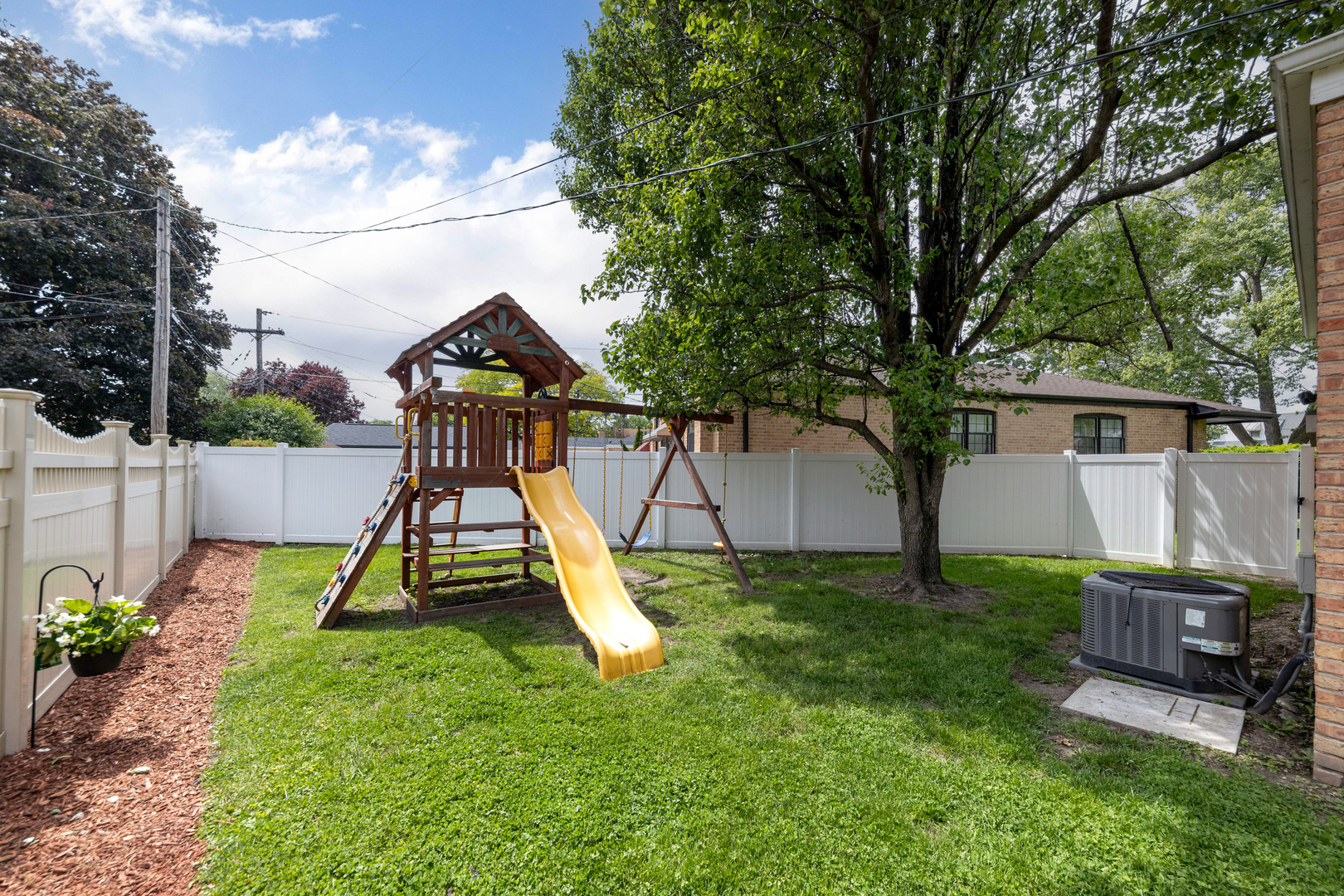 4216 Kathleen Lane Property Photo 24