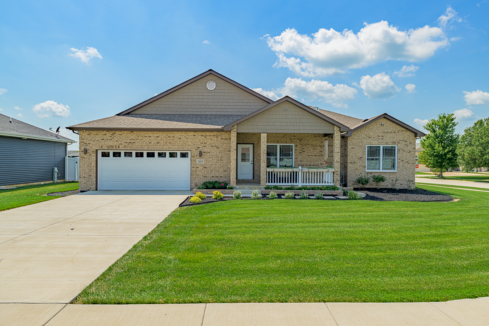 2035 Brook Stone Drive Property Photo 1