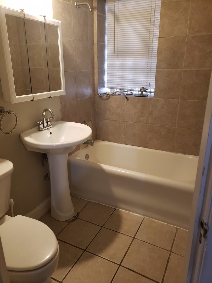 4518 W Wellington Avenue 1 Property Photo 6