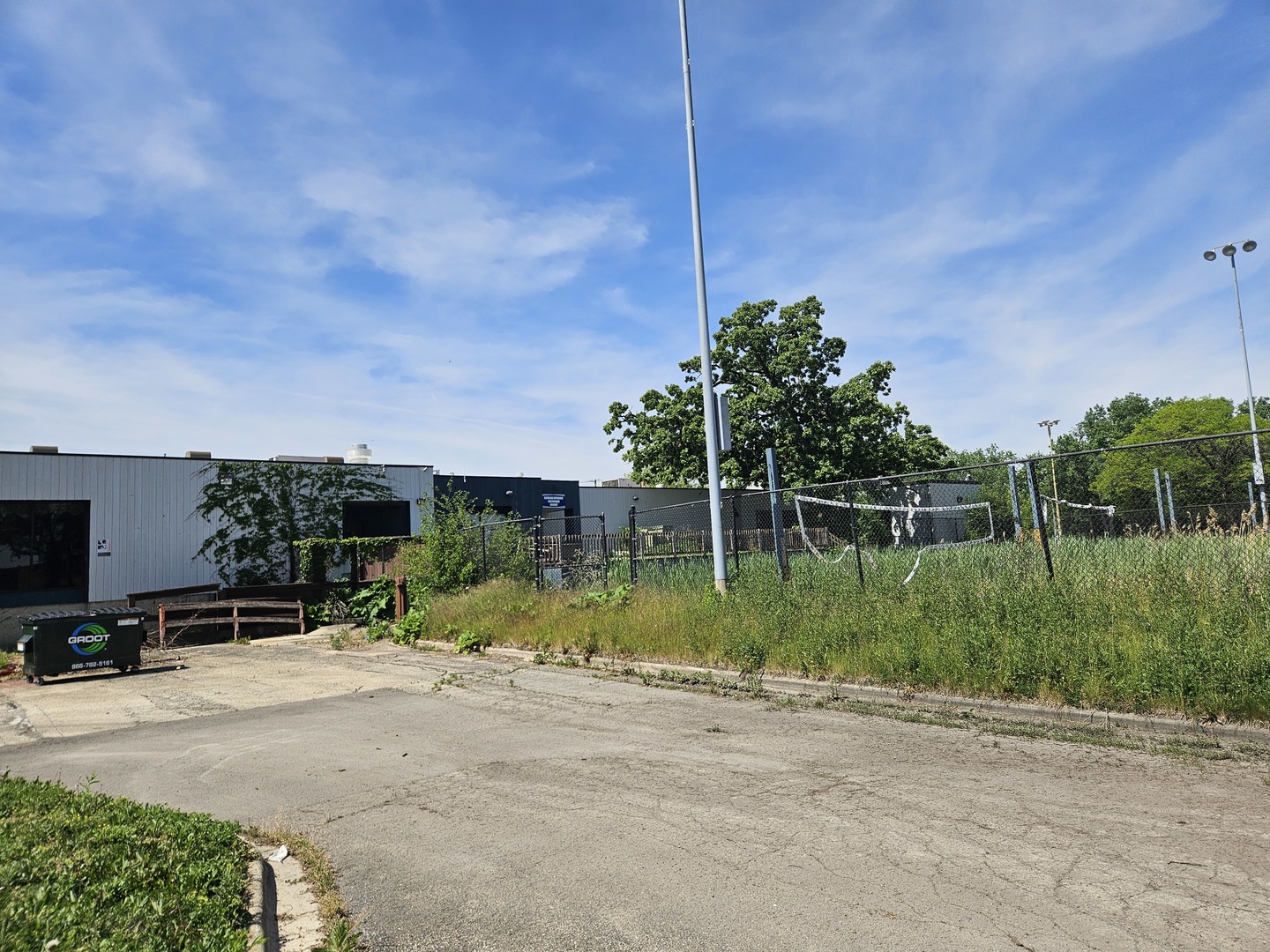 243 Roosevelt Road Property Photo 8