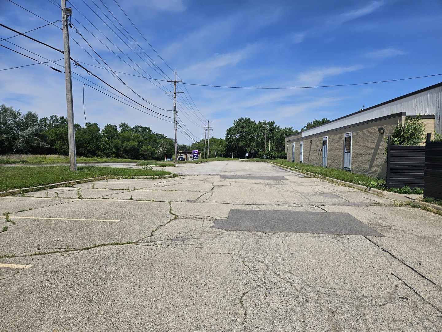 243 Roosevelt Road Property Photo 16