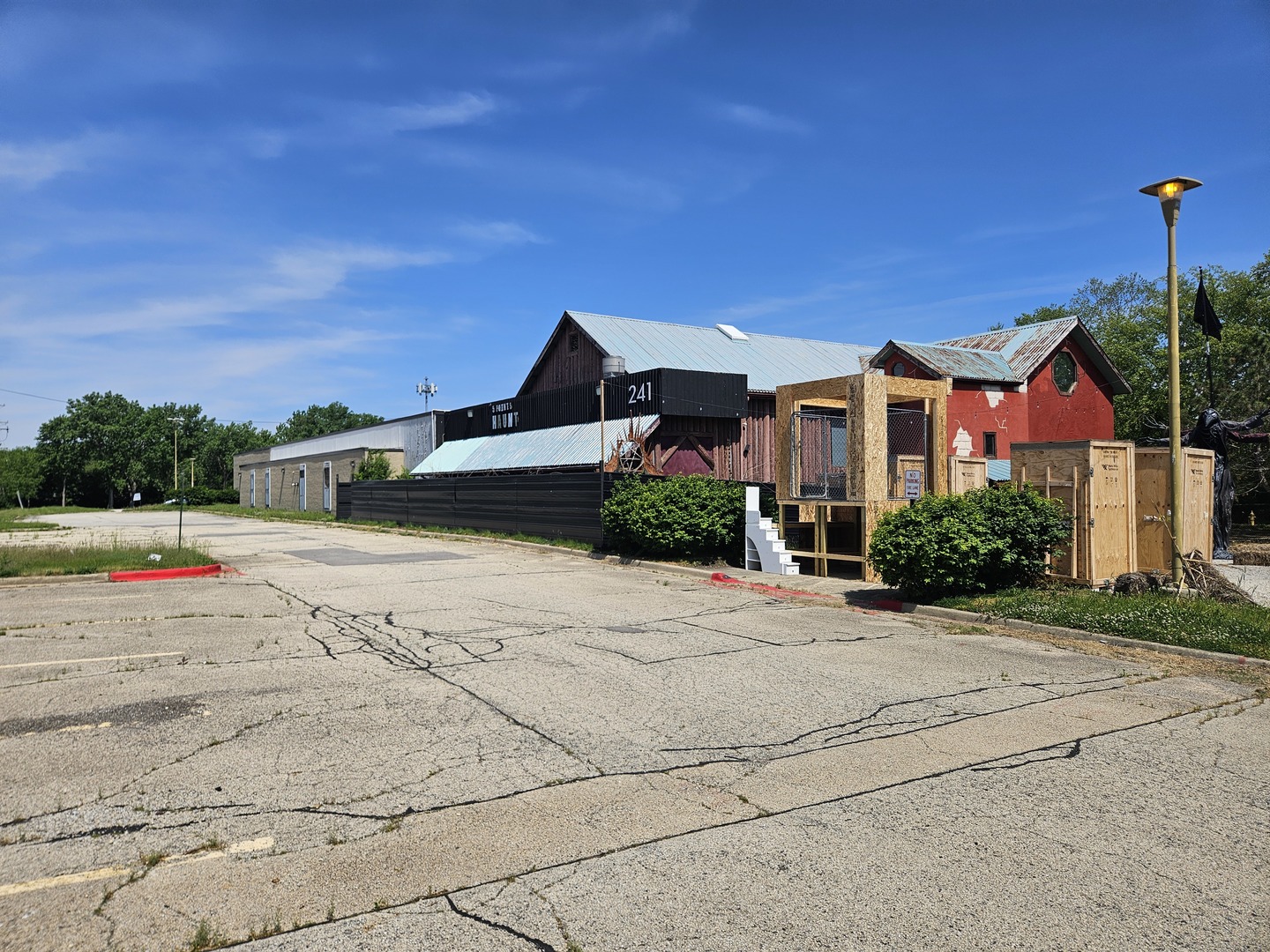 243 Roosevelt Road Property Photo 18