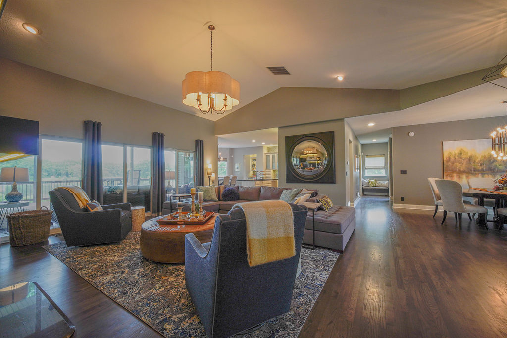 12696169 Property Photo 14
