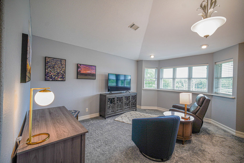 12696169 Property Photo 44