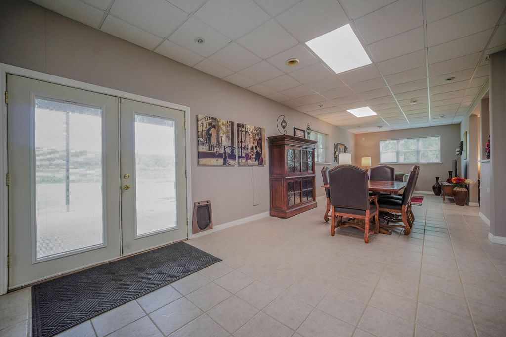 12696169 Property Photo 56