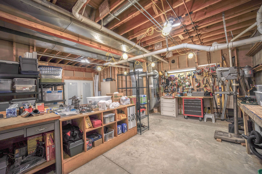 12696169 Property Photo 59
