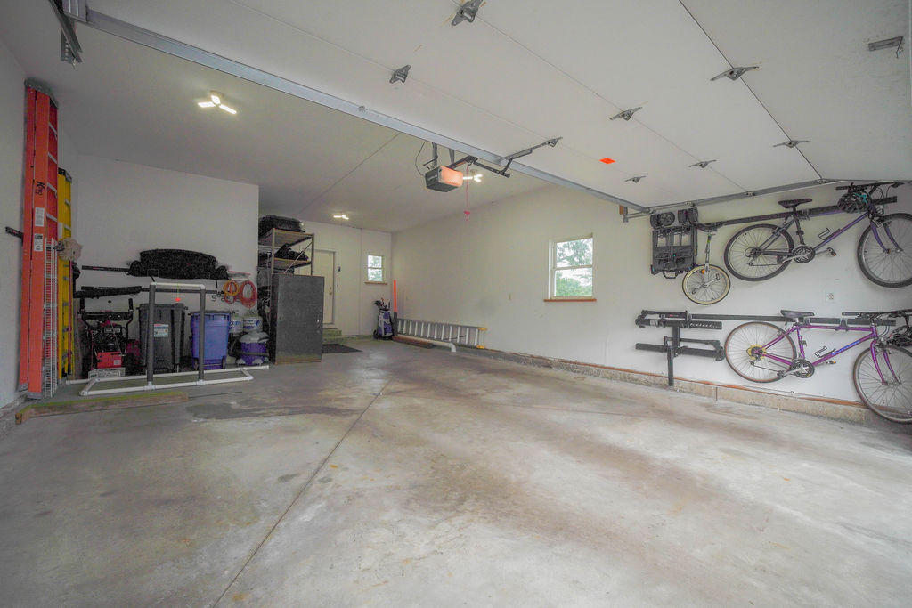 12696169 Property Photo 64