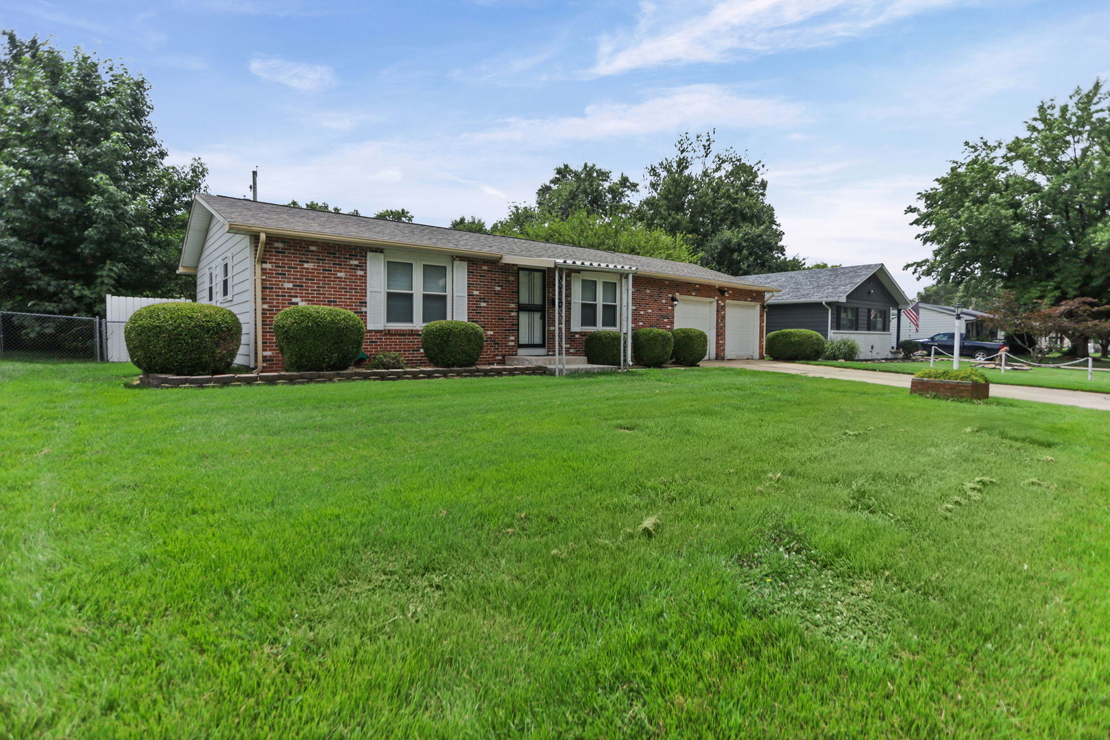 529 Marquis Avenue Property Photo 2