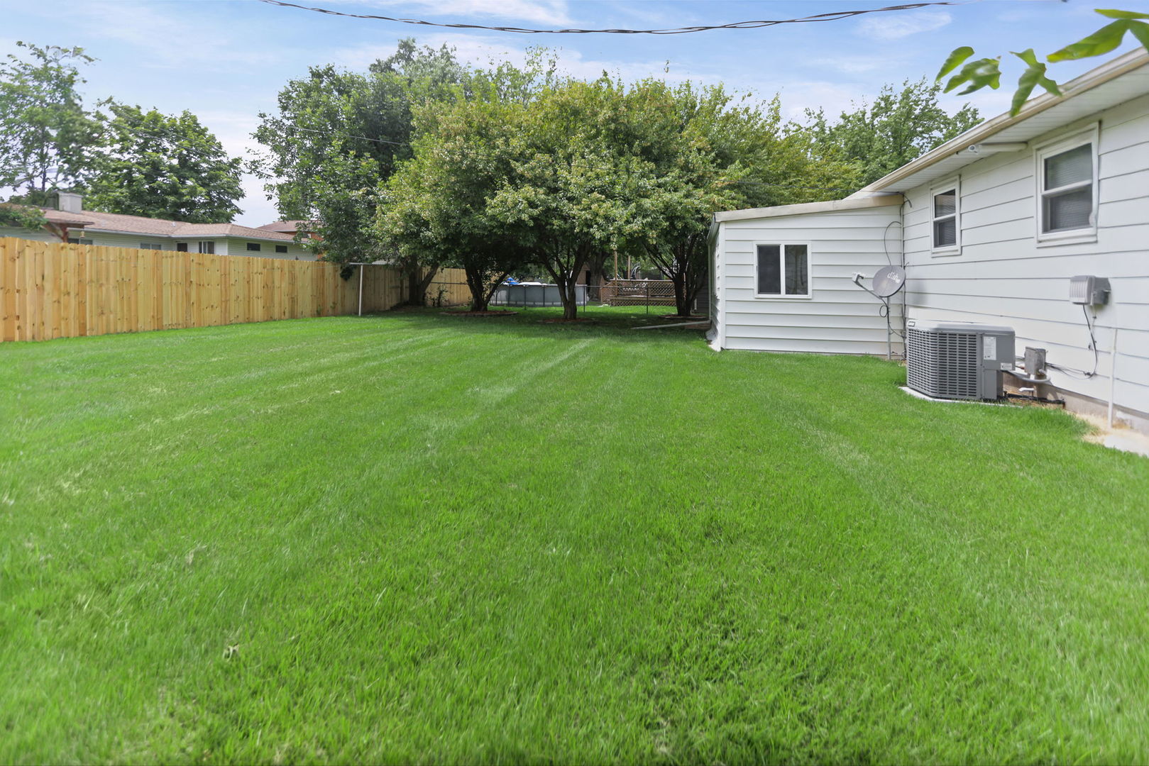529 Marquis Avenue Property Photo 4