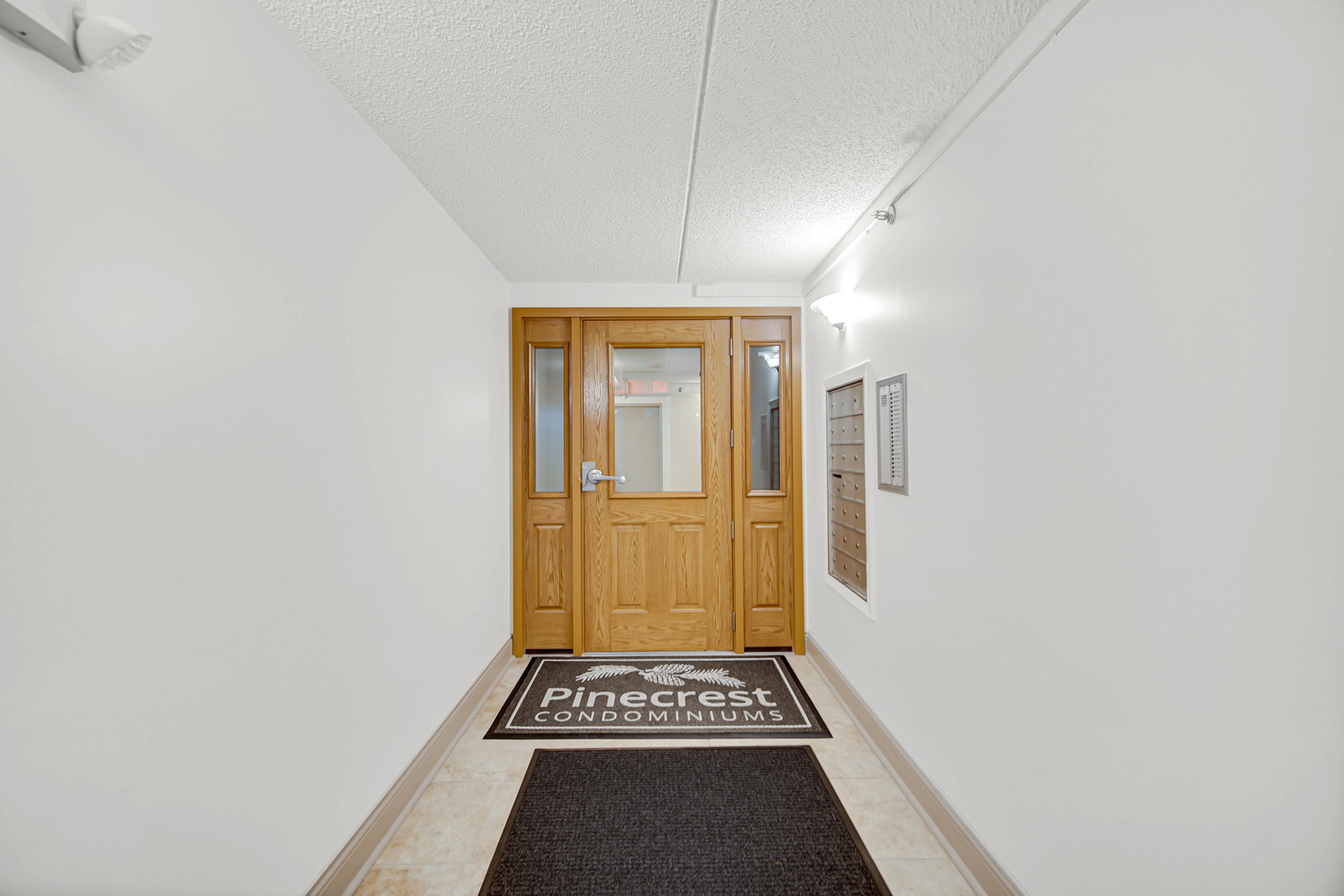 225 E Wing Street 302 Property Photo 3