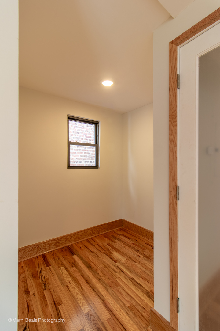 6334 S Saint Lawrence Avenue Property Photo 22