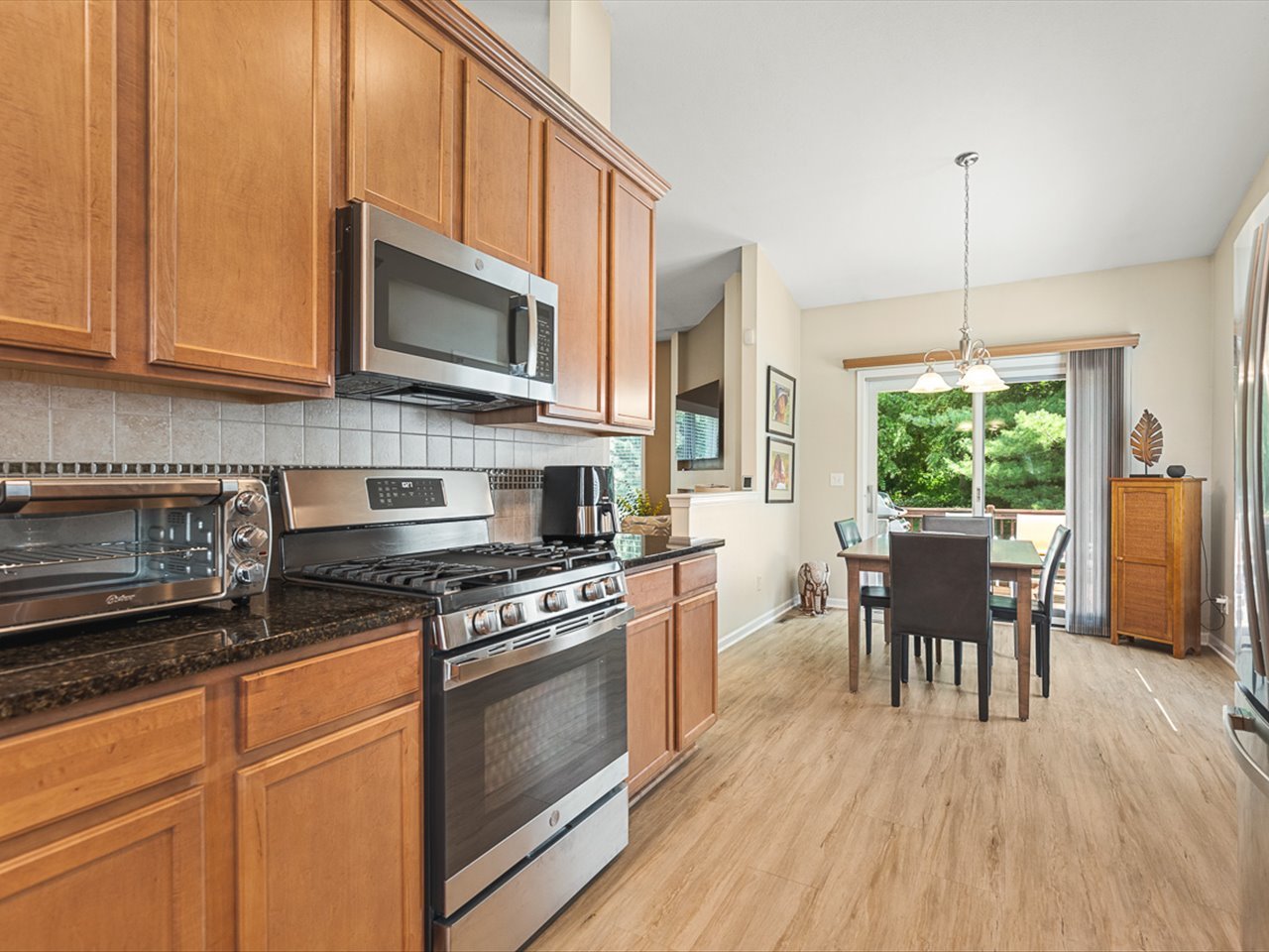 6364 Parks Edge Drive Property Photo 10