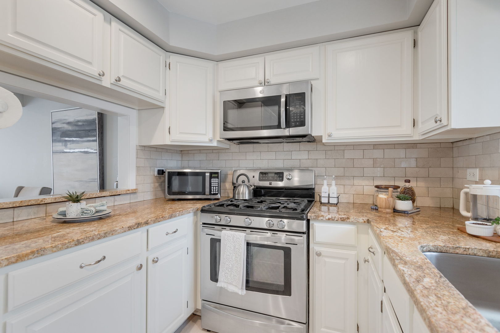 1125 Danvers Court Property Photo 8