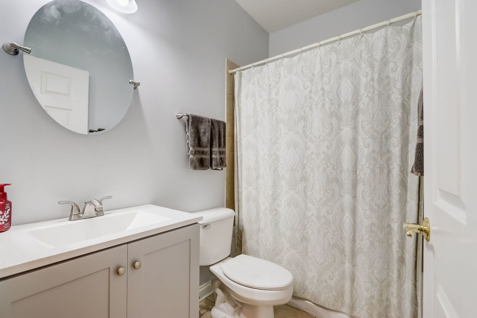 620 Mchenry Road 104 Property Photo 16