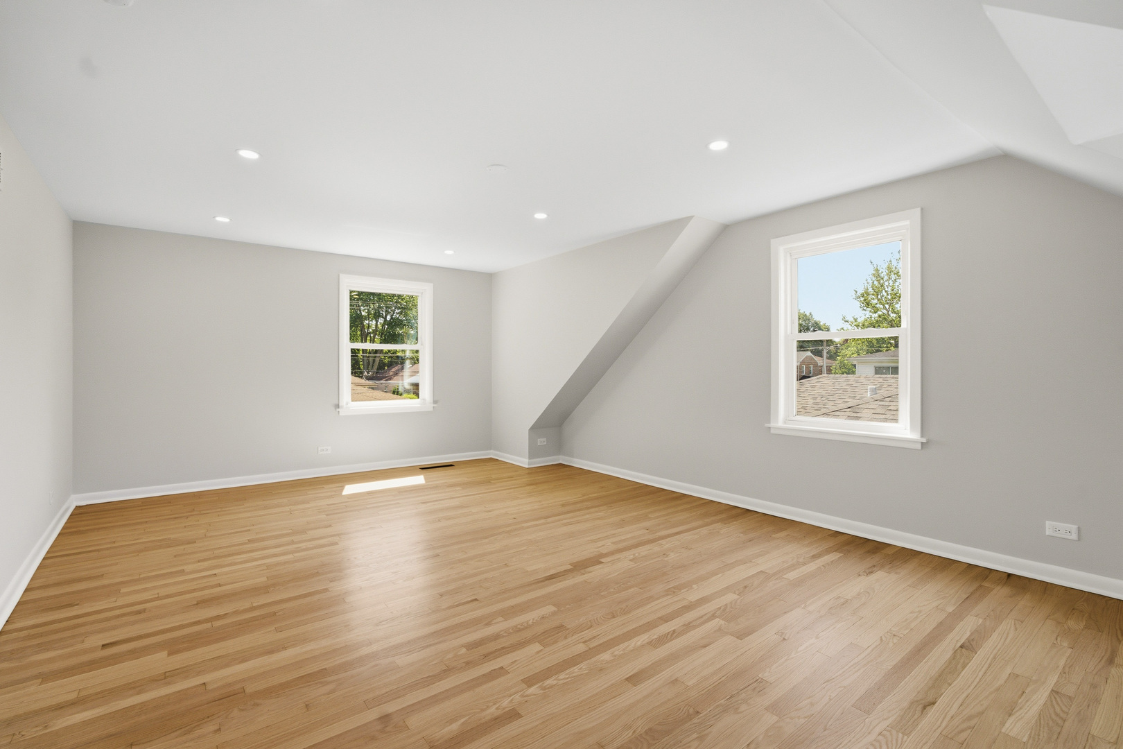 7519 Kolmar Avenue Property Photo 15