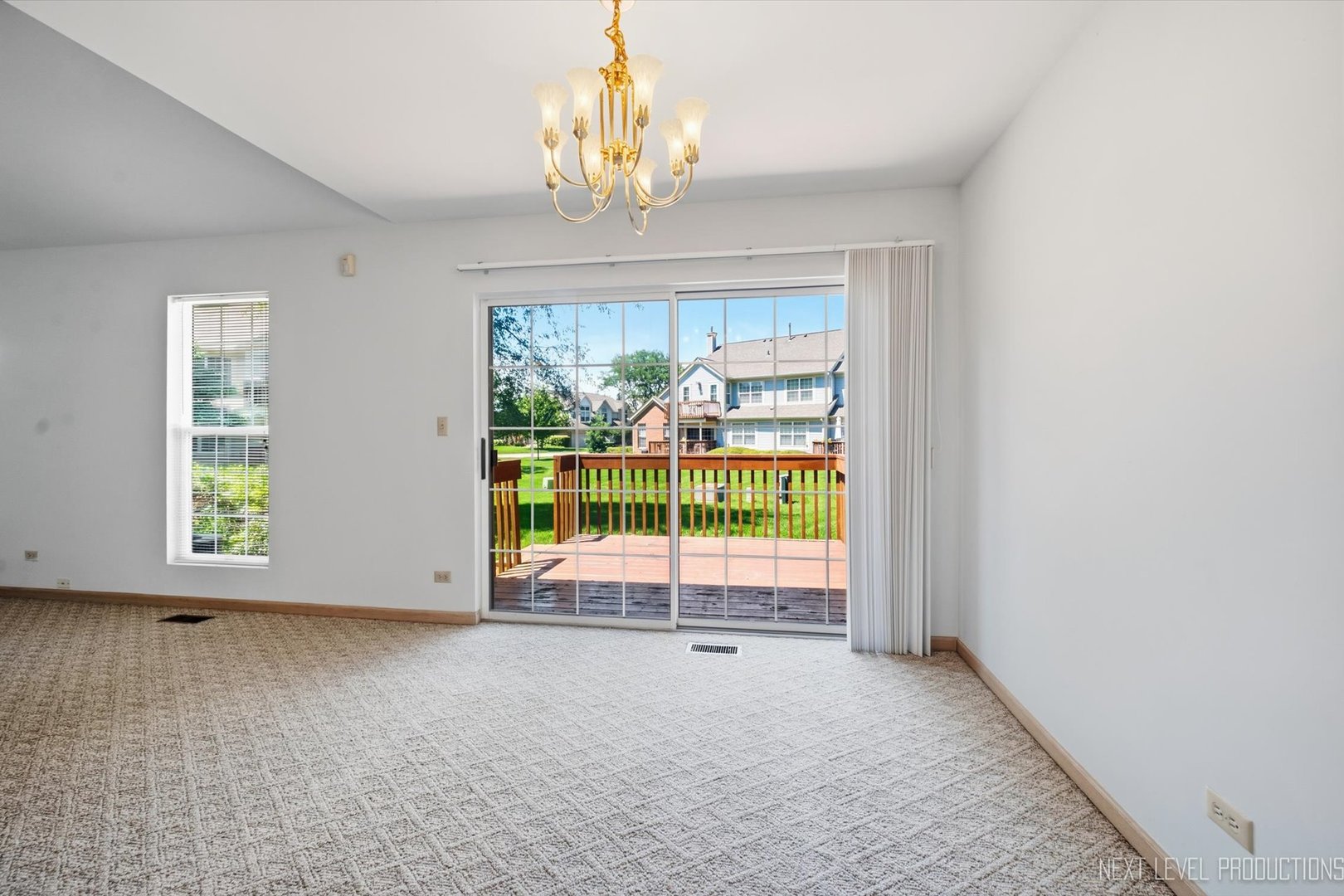 37 Ione Drive B Property Photo 8