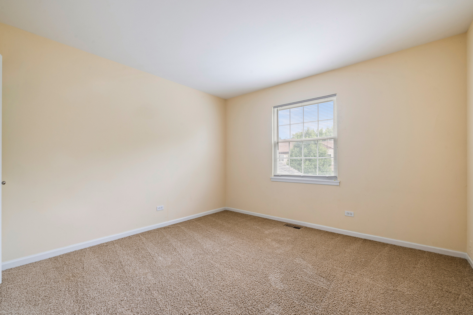 510 Nebraska Circle Property Photo 20
