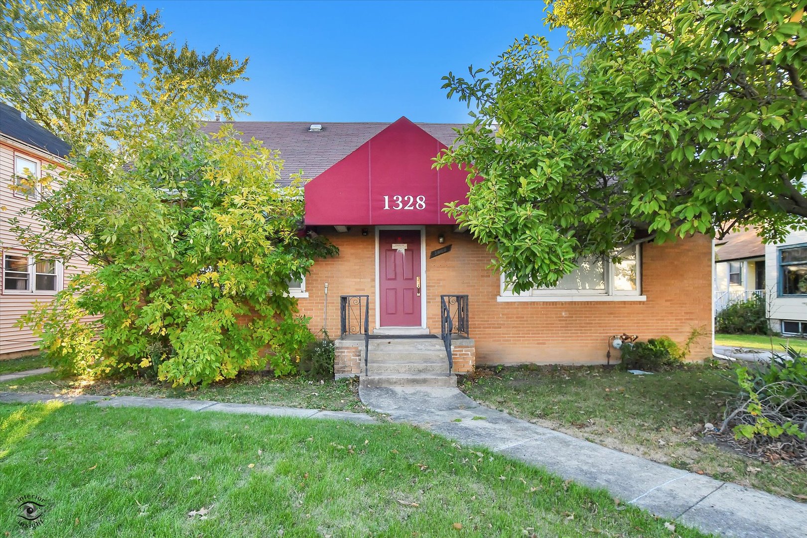 1328 Main Street Property Photo 1